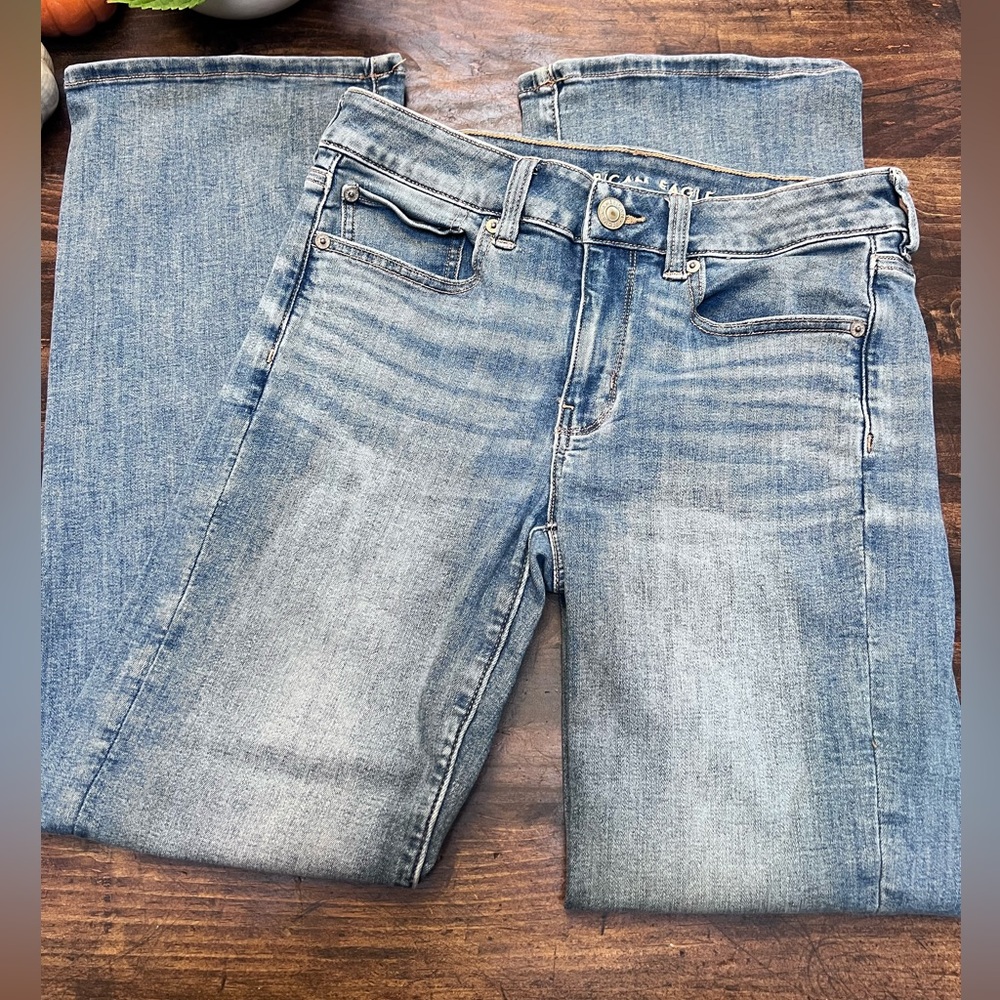 American Eagle Outfitters Favorite Boyfriend Light Blue Jeans